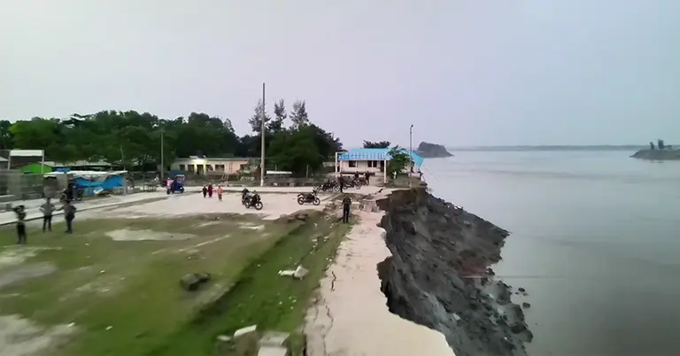 ফেনীর নদী ভাঙন